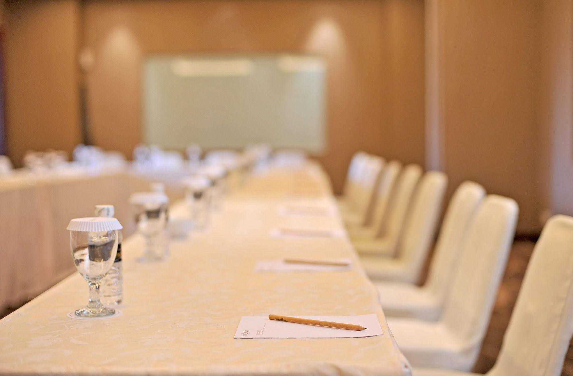 Midtown Hotel Surabaya